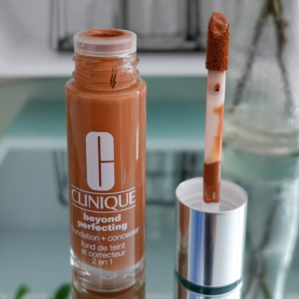 clinique beyond perfecting foundation + concealer wn114