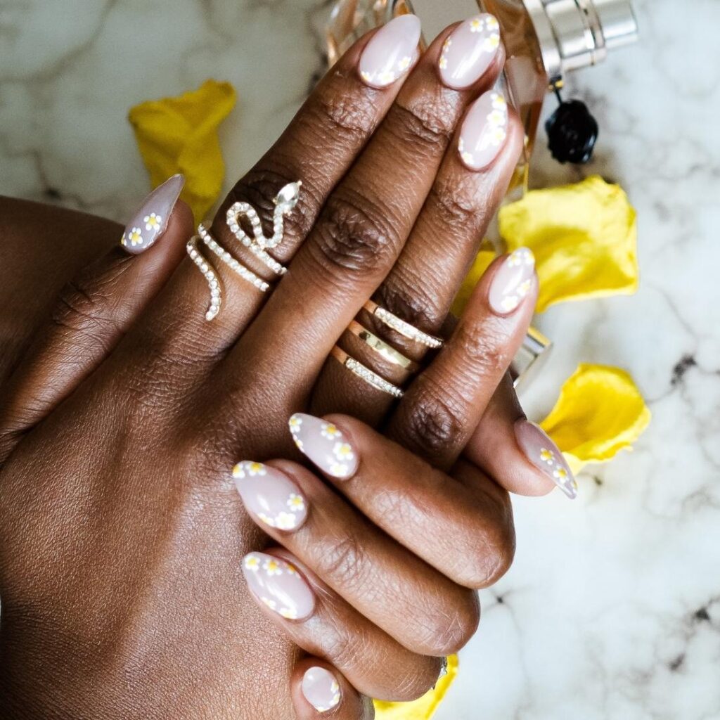 The Abstract Nail Art You Need To Try